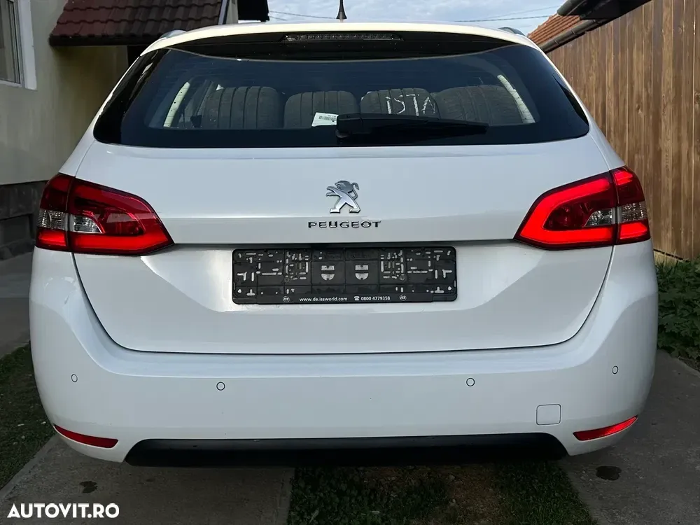 Peugeot 308 II BlueHDi 130 Active Pack — imagine 6
