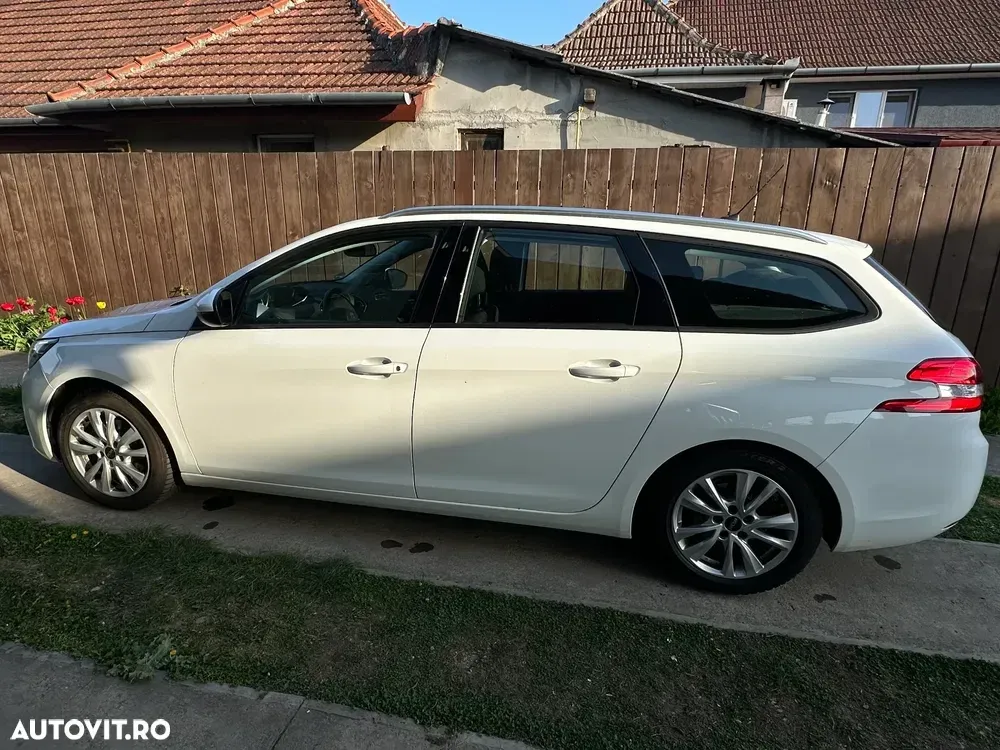 Peugeot 308 II BlueHDi 130 Active Pack — imagine 4