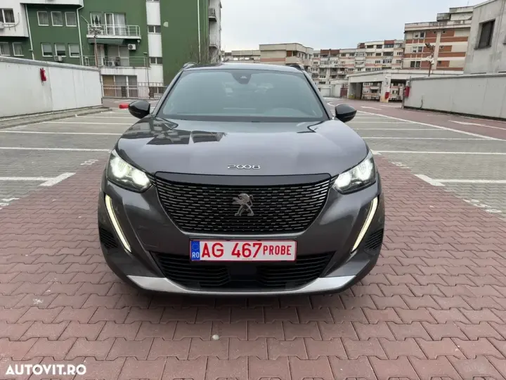Peugeot 2008 II PureTech 130 EAT8 Allure Pack