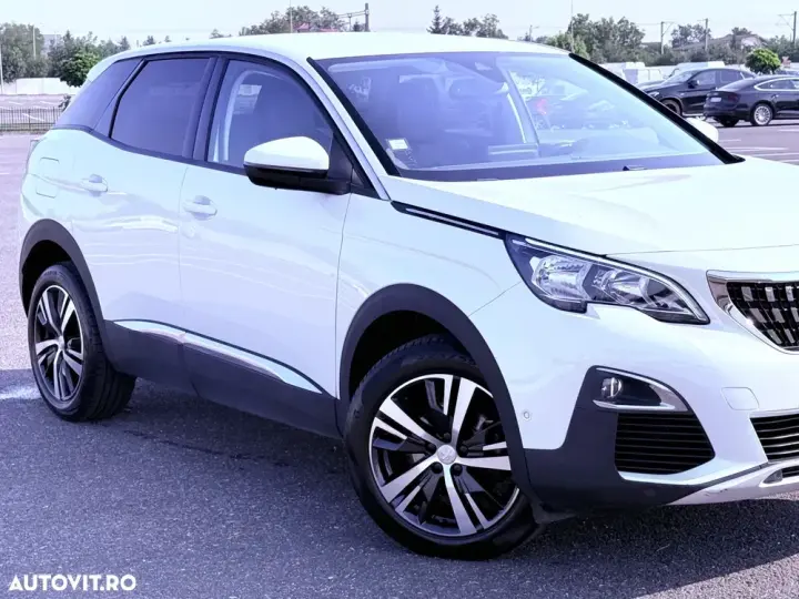 Peugeot 3008 1.2 PureTech Turbo S&S Allure