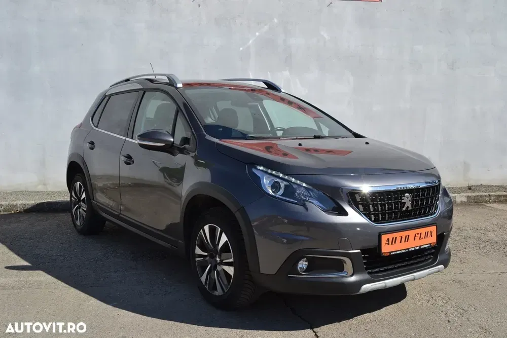 Peugeot 2008 I PureTech 130 Stop&Start EAT6 Allure — imagine 3