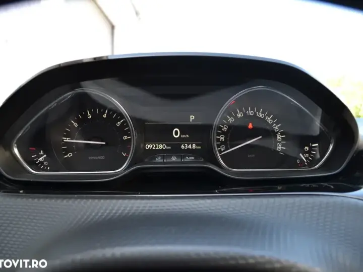 Peugeot 2008 I PureTech 130 Stop&Start EAT6 Allure