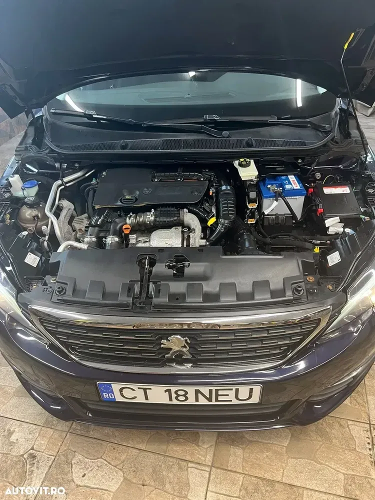 Peugeot 308 II 1.6 BlueHDi FAP STT EAT6 Allure — imagine 4