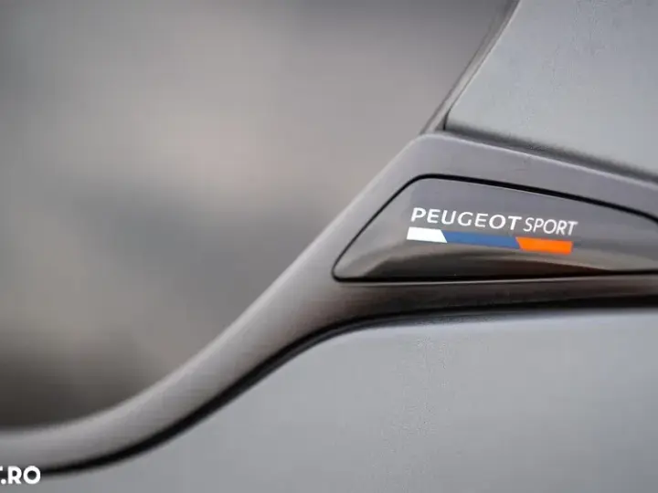 Peugeot 208 I