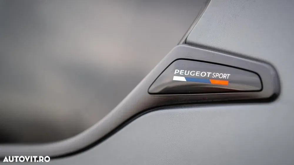 Peugeot 208 I — imagine 2