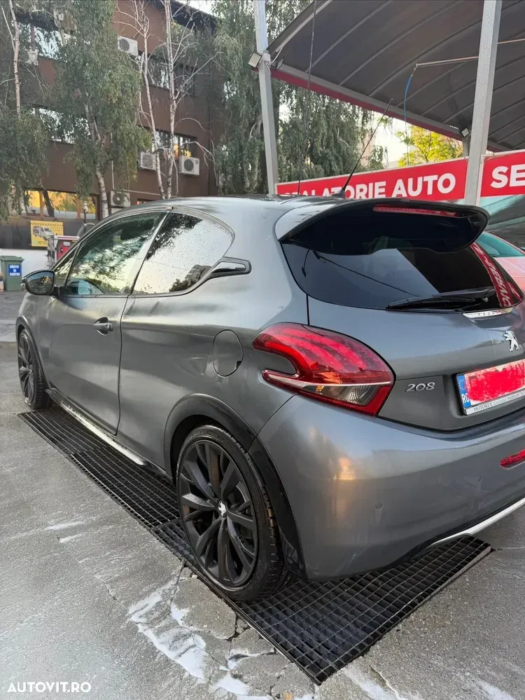 Peugeot 208 I — imagine 5