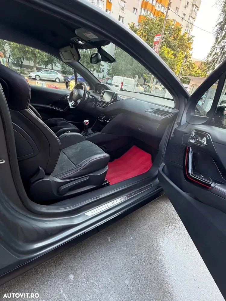 Peugeot 208 I — imagine 6