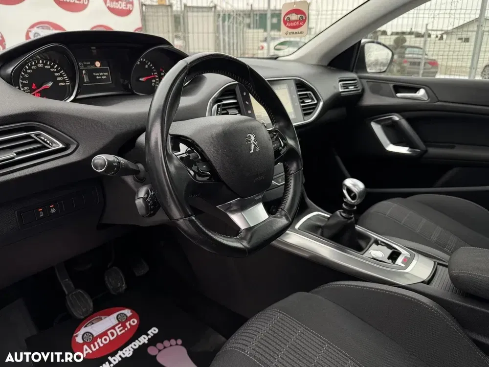 Peugeot 308 II — imagine 5