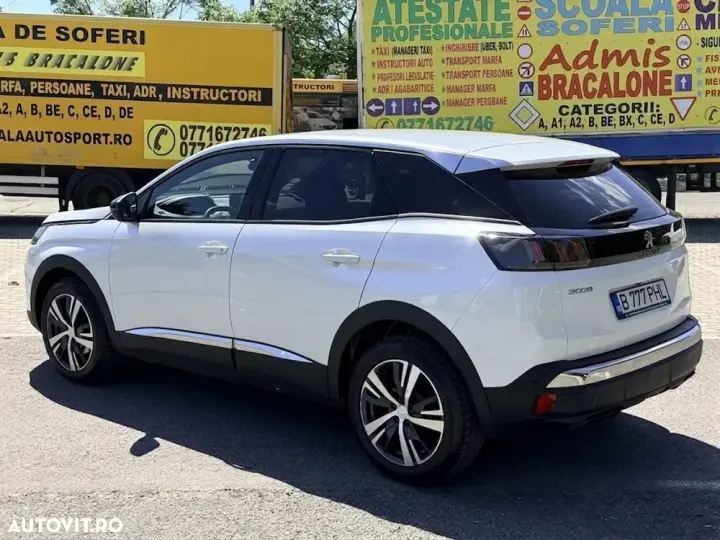 Peugeot 3008 II 1.5 BlueHDI 130 S&S EAT8 Allure