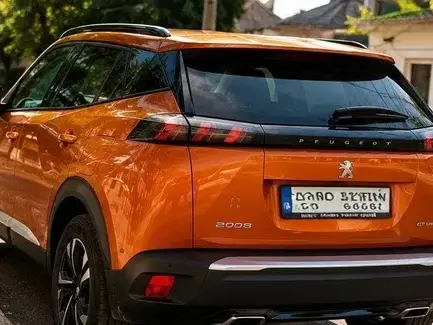 Peugeot 2008 II 1.2 PureTech Turbo Allure