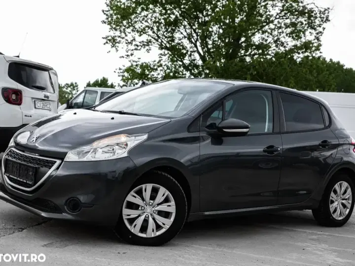 Peugeot 208 I 1.0 L PureTech Active