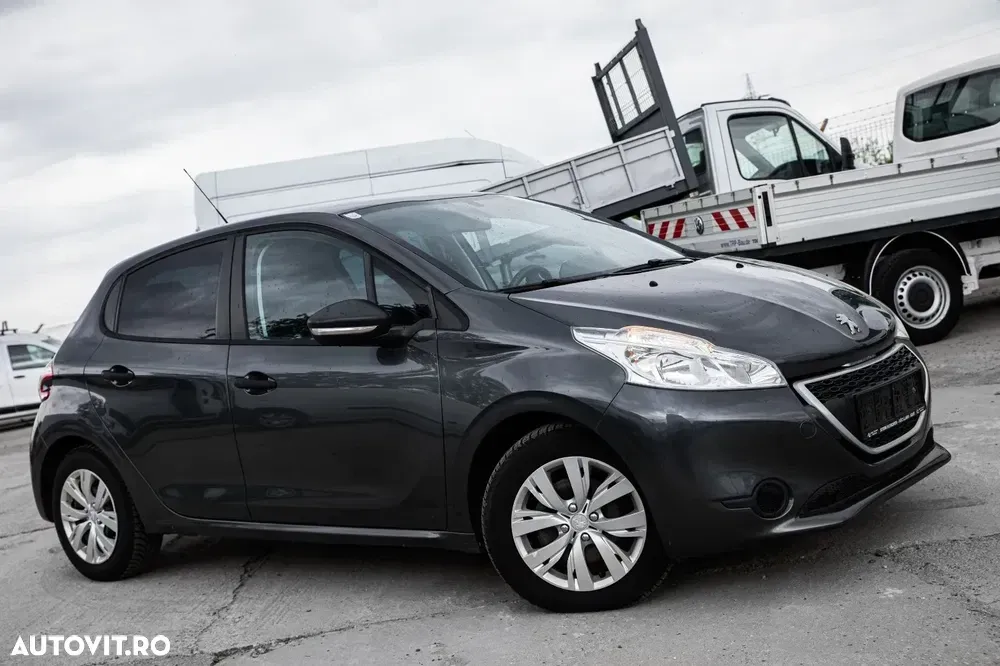 Peugeot 208 I 1.0 L PureTech Active — imagine 2