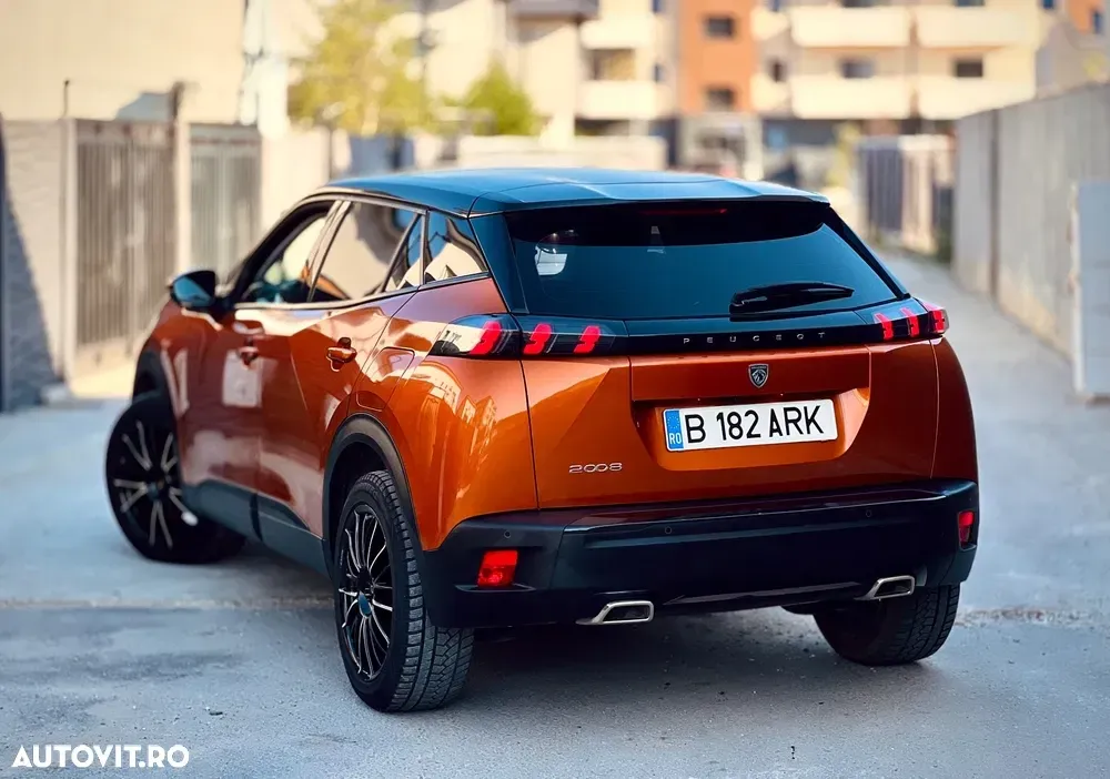 Peugeot 2008 II 1.2 PureTech BVM6 STT Active Pack — imagine 3