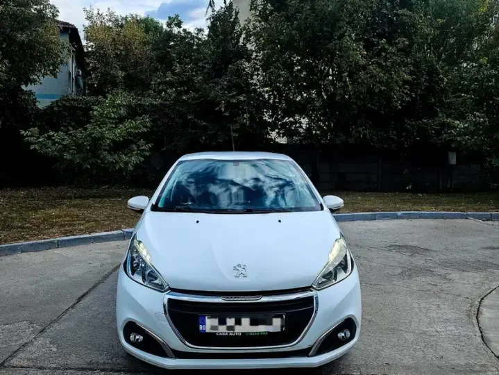 Peugeot 208 I