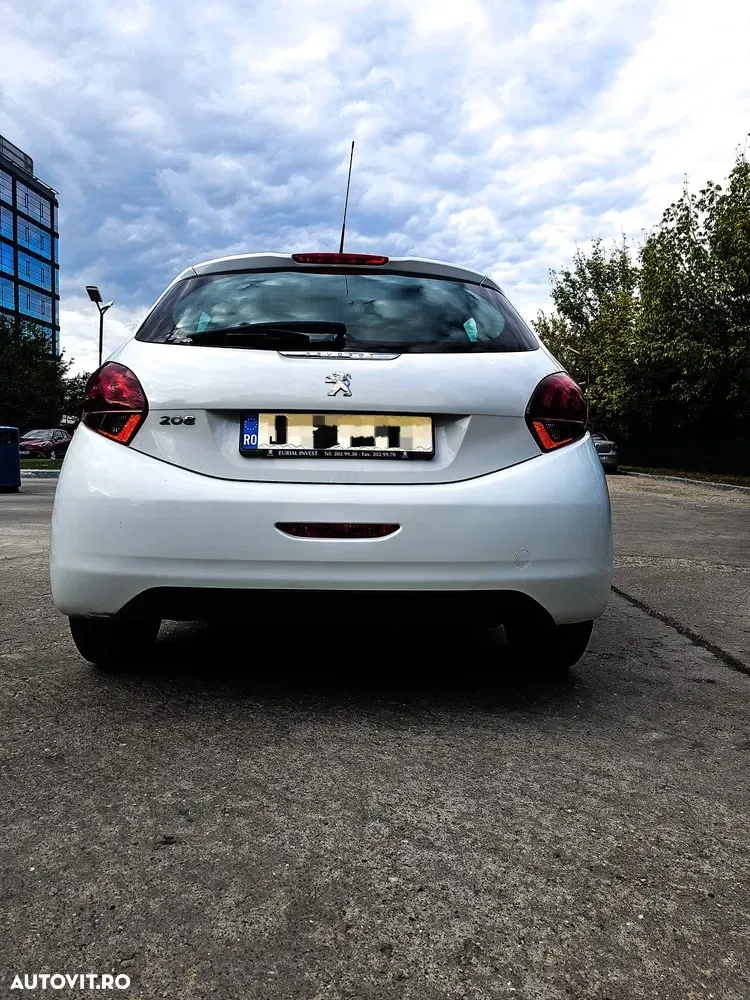 Peugeot 208 I — imagine 3