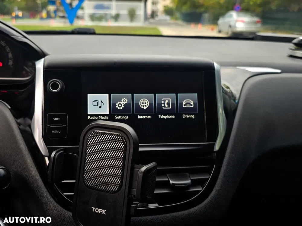 Peugeot 208 I — imagine 4
