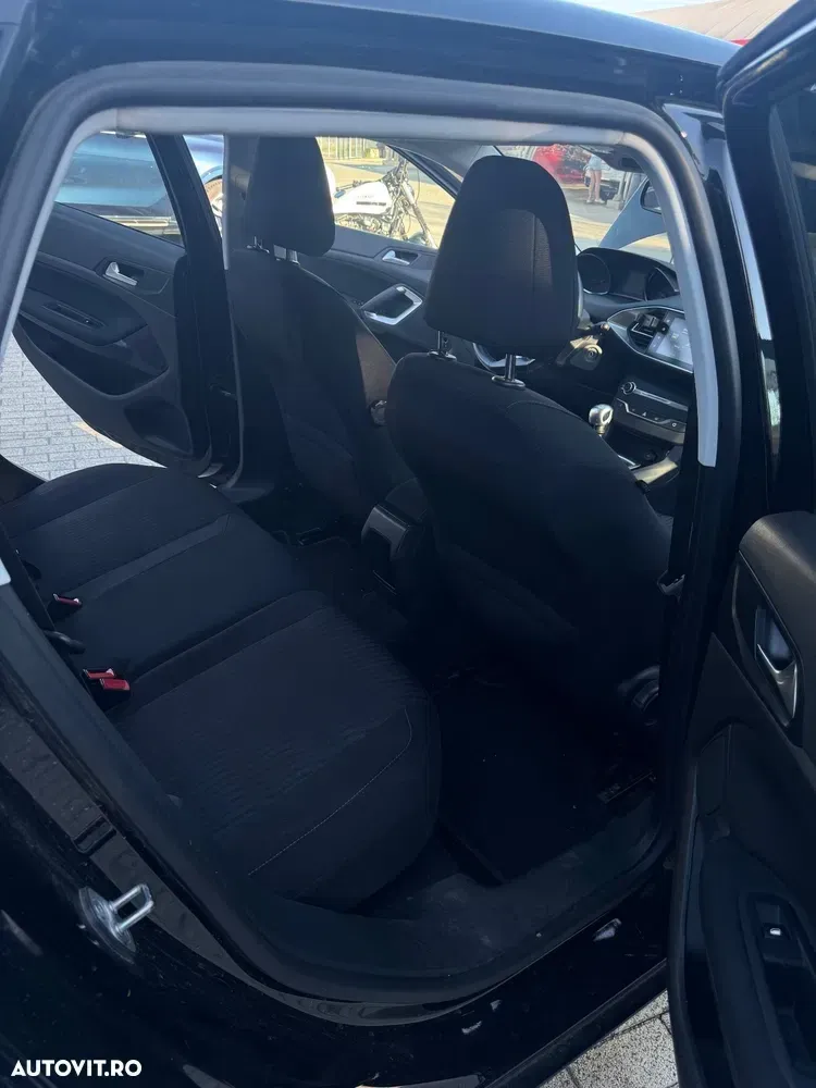 Peugeot 308 II 1.6 BlueHDi FAP STT Allure — imagine 3