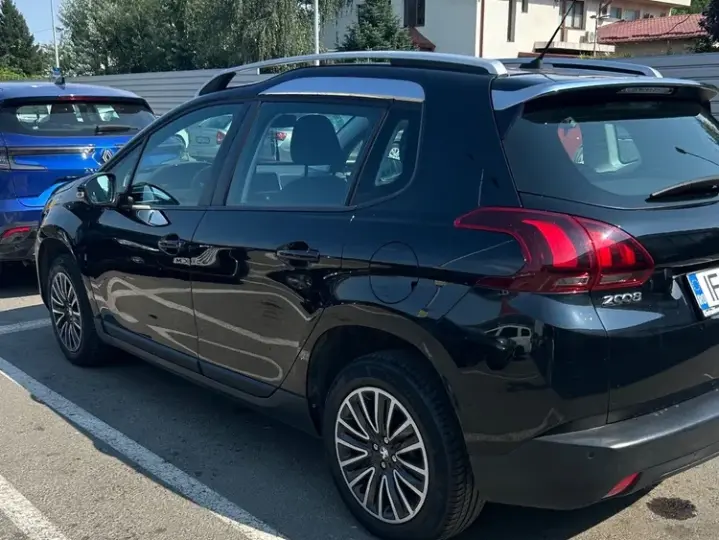 Peugeot 2008 II