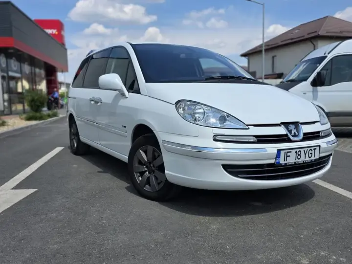 Peugeot 807
