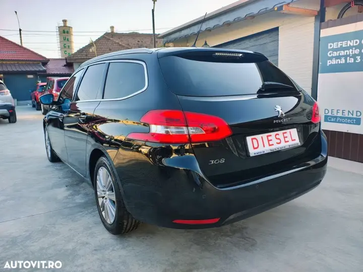 Peugeot 308 II