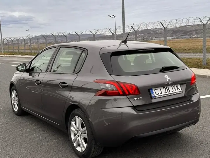 Peugeot 308 BlueHDi 130 Active Pack