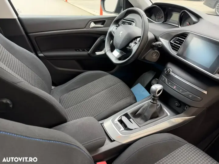 Peugeot 308 II PureTech 110 Stop & Start Style