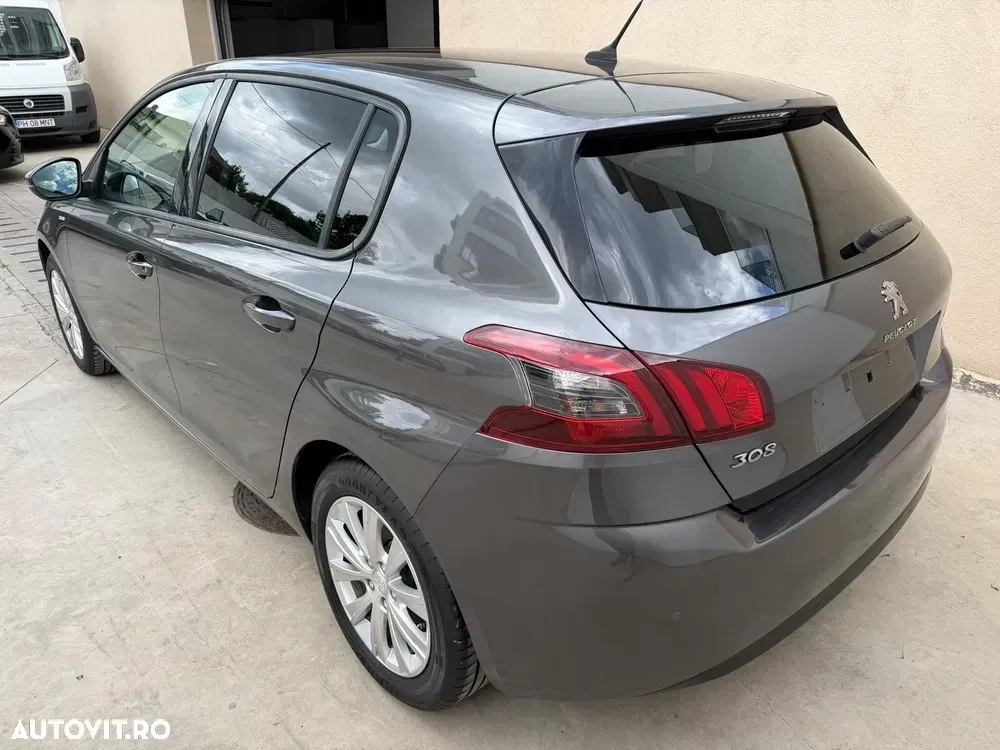 Peugeot 308 II PureTech 110 Stop & Start Style — imagine 3