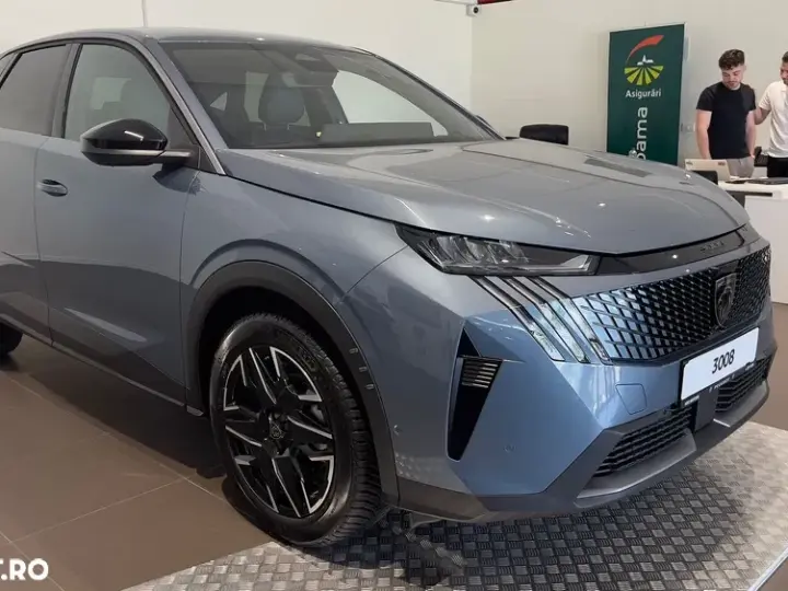 Peugeot 3008 1.2 Hybrid 145 e-DCS6 Allure