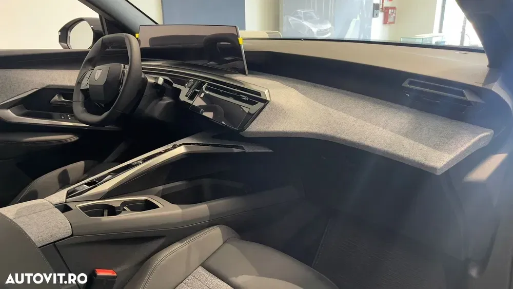 Peugeot 3008 1.2 Hybrid 145 e-DCS6 Allure — imagine 5