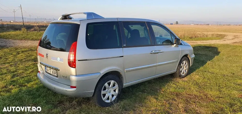Peugeot 807 HDi 135 Family — imagine 4