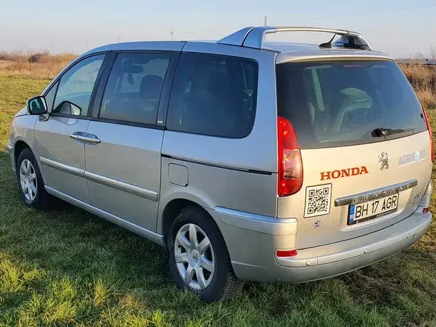Peugeot 807 HDi 135 Family