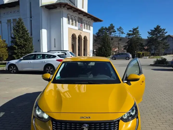 Peugeot 208 II