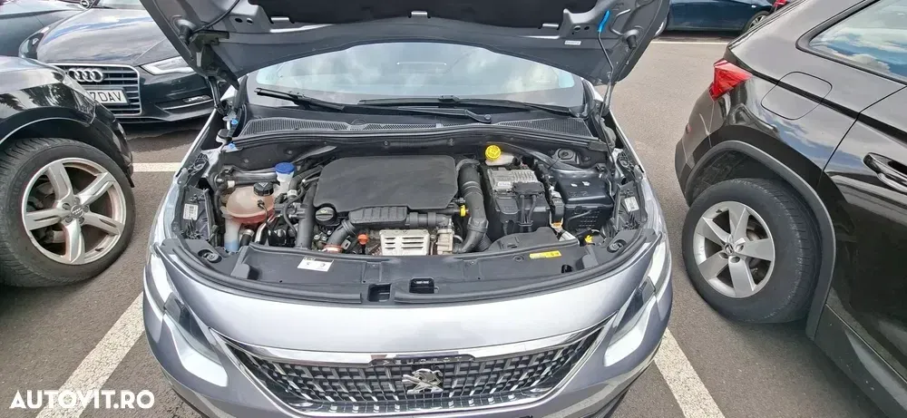 Peugeot 2008 I 1.2 PureTech Turbo EAT6 S&S Allure — imagine 5