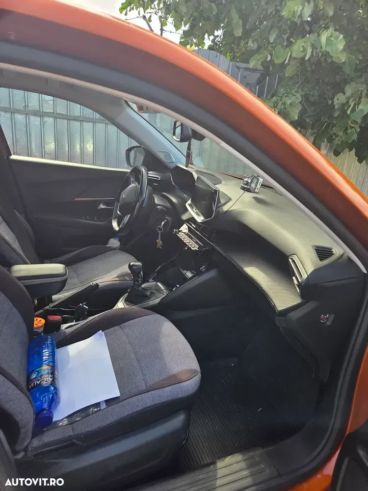 Peugeot 2008 II 1.5 BlueHDI FAP Active — imagine 6