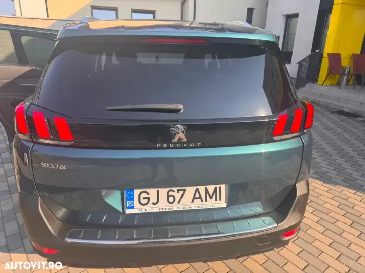 Peugeot 5008 II 1.5L BlueHDI EAT8 S&S Allure Pack
