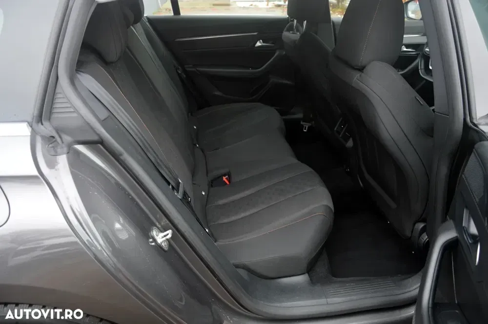 Peugeot 508 II BlueHDi 130 EAT8 Allure Pack — imagine 6