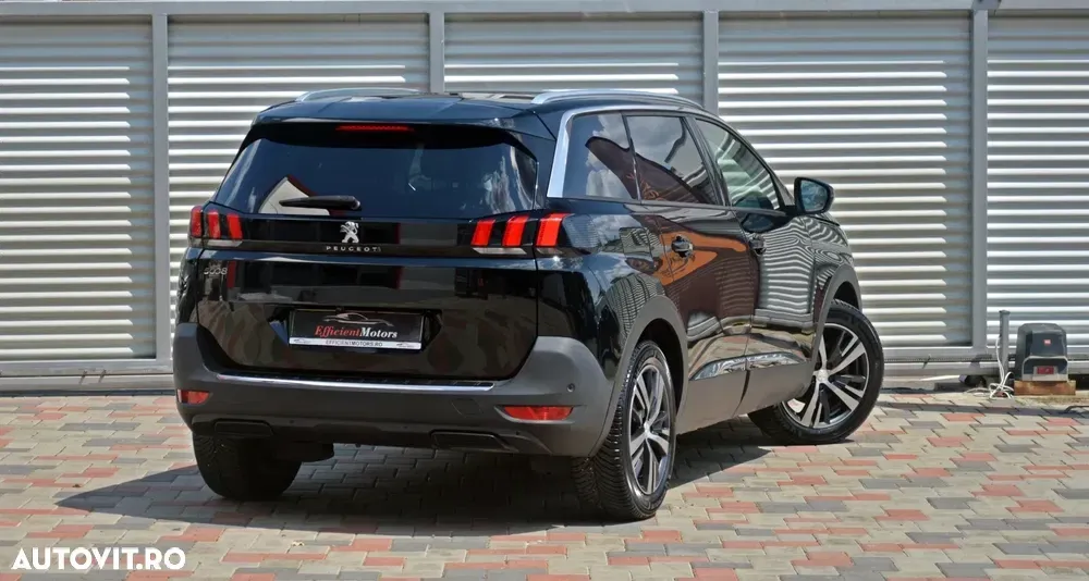 Peugeot 5008 II BlueHDI 130 EAT8 Allure — imagine 3