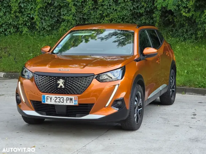 Peugeot 2008 PureTech 130 Allure Pack