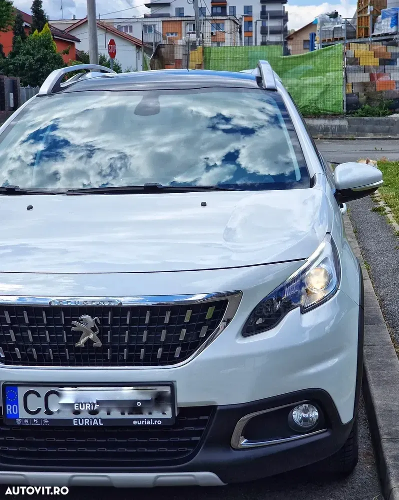 Peugeot 2008 I 1.2 PureTech EAT8 STT GT Pack — imagine 5