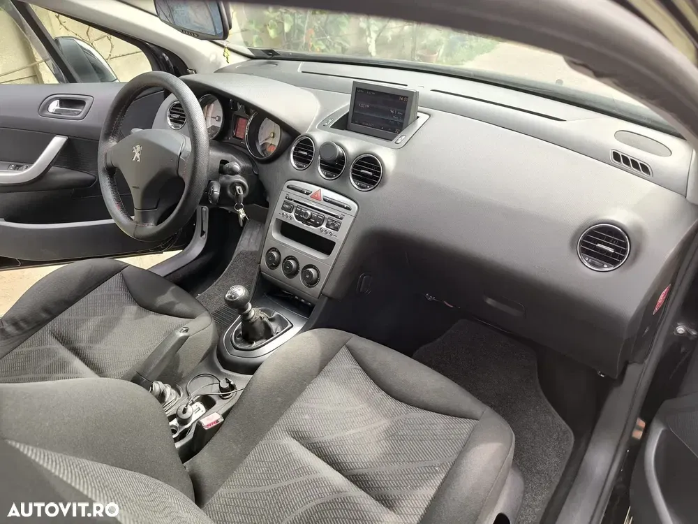 Peugeot 308 I 1.6 e-HDI FAP STT Active — imagine 5