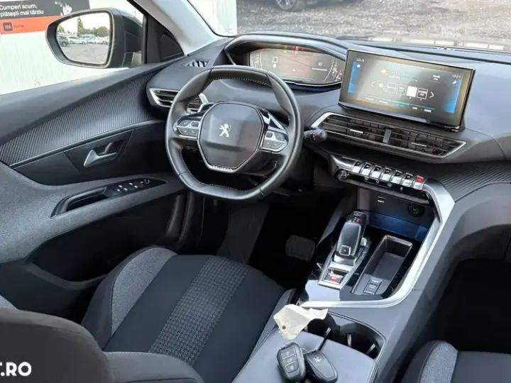 Peugeot 5008 II