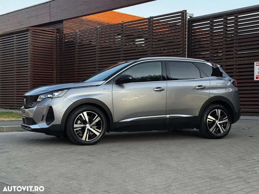 Peugeot 3008 II PHEV 300 EAT8 4X4 GT — imagine 5