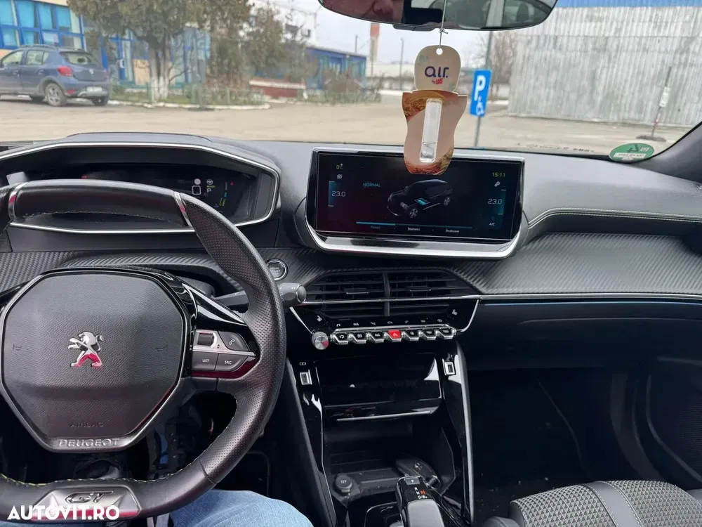 Peugeot 2008 II 136 GT — imagine 5