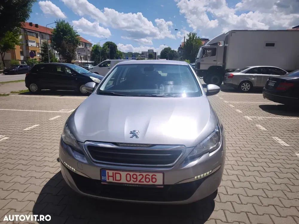 Peugeot 308 II BlueHDi FAP 120 Stop & Start Allure — imagine 2