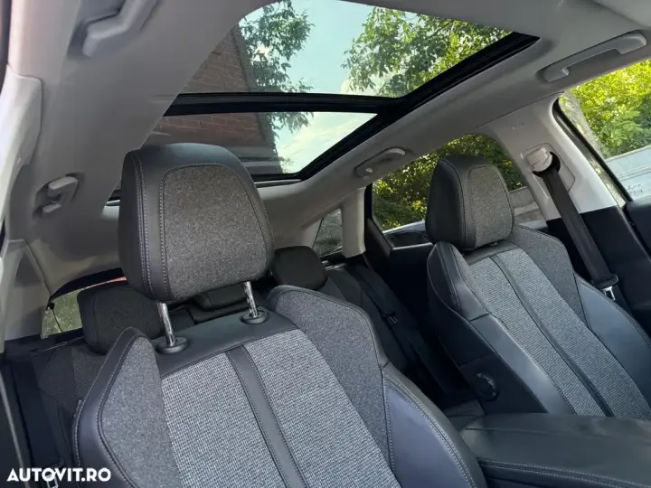 Peugeot 3008 II