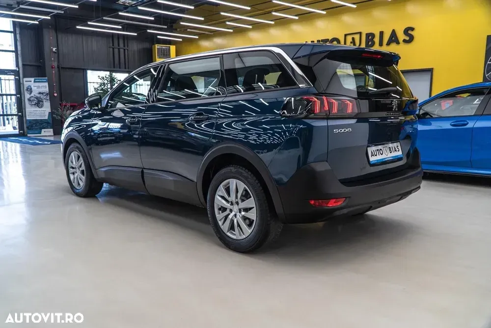 Peugeot 5008 PureTech 130 EAT8 Stop & Start Allure Pack — imagine 5