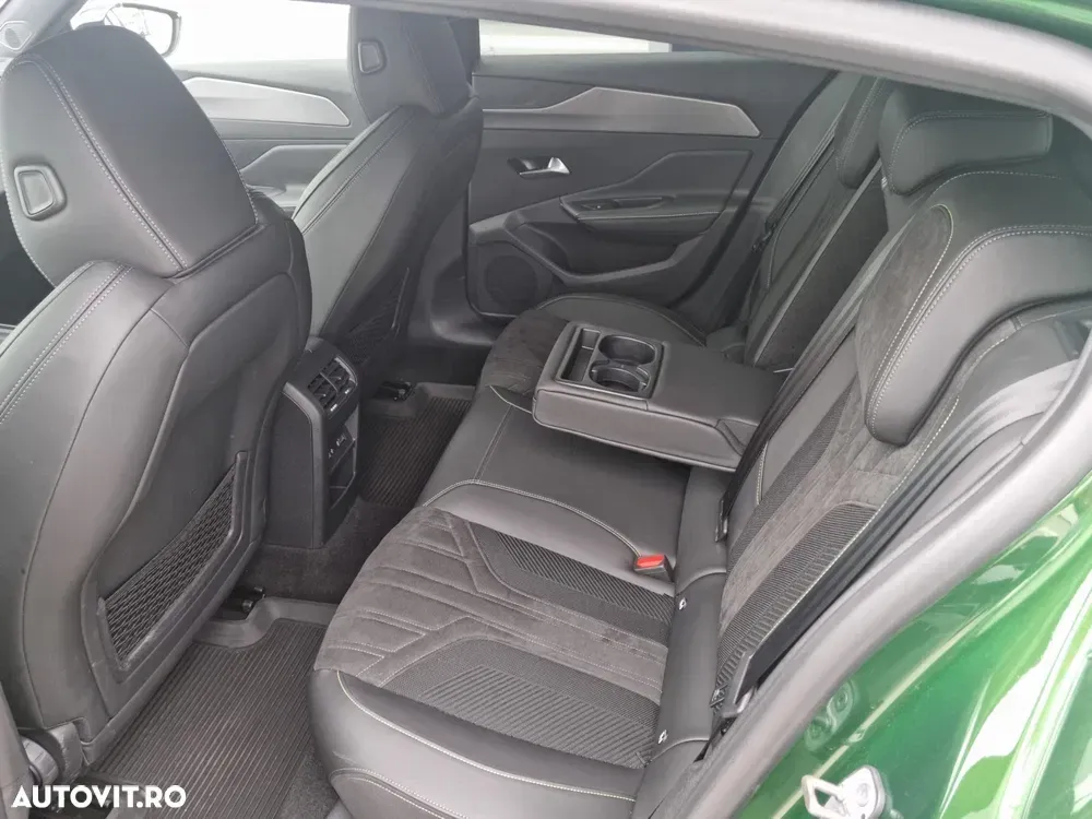 Peugeot 308 III 1.2L PureTech 130 S&S EAT8 GT — imagine 6