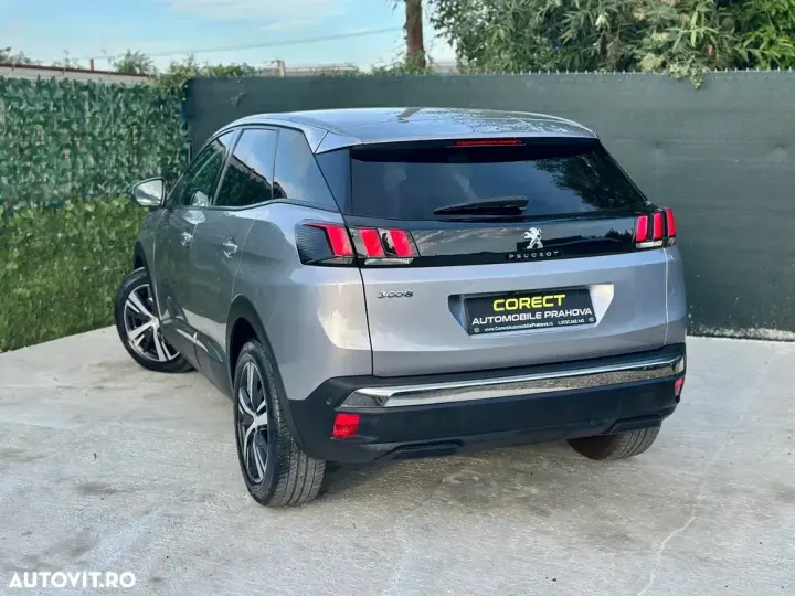 Peugeot 3008 II