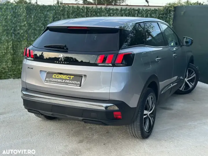 Peugeot 3008 II
