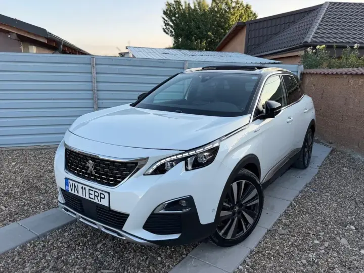 Peugeot 3008 II PHEV 300 EAT8 4X4 GT